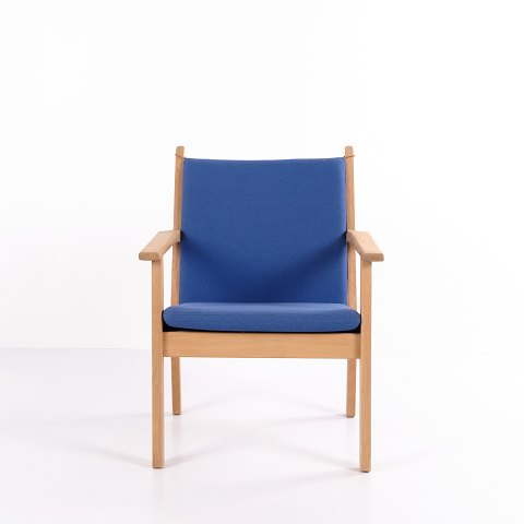 Hans J. Wegner – Lounge Chair GE 284 – Getama – Oak & Blue WoolGreat condition